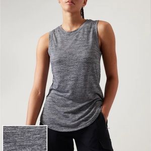 Athleta breezy women’s tank size small, Heather gray